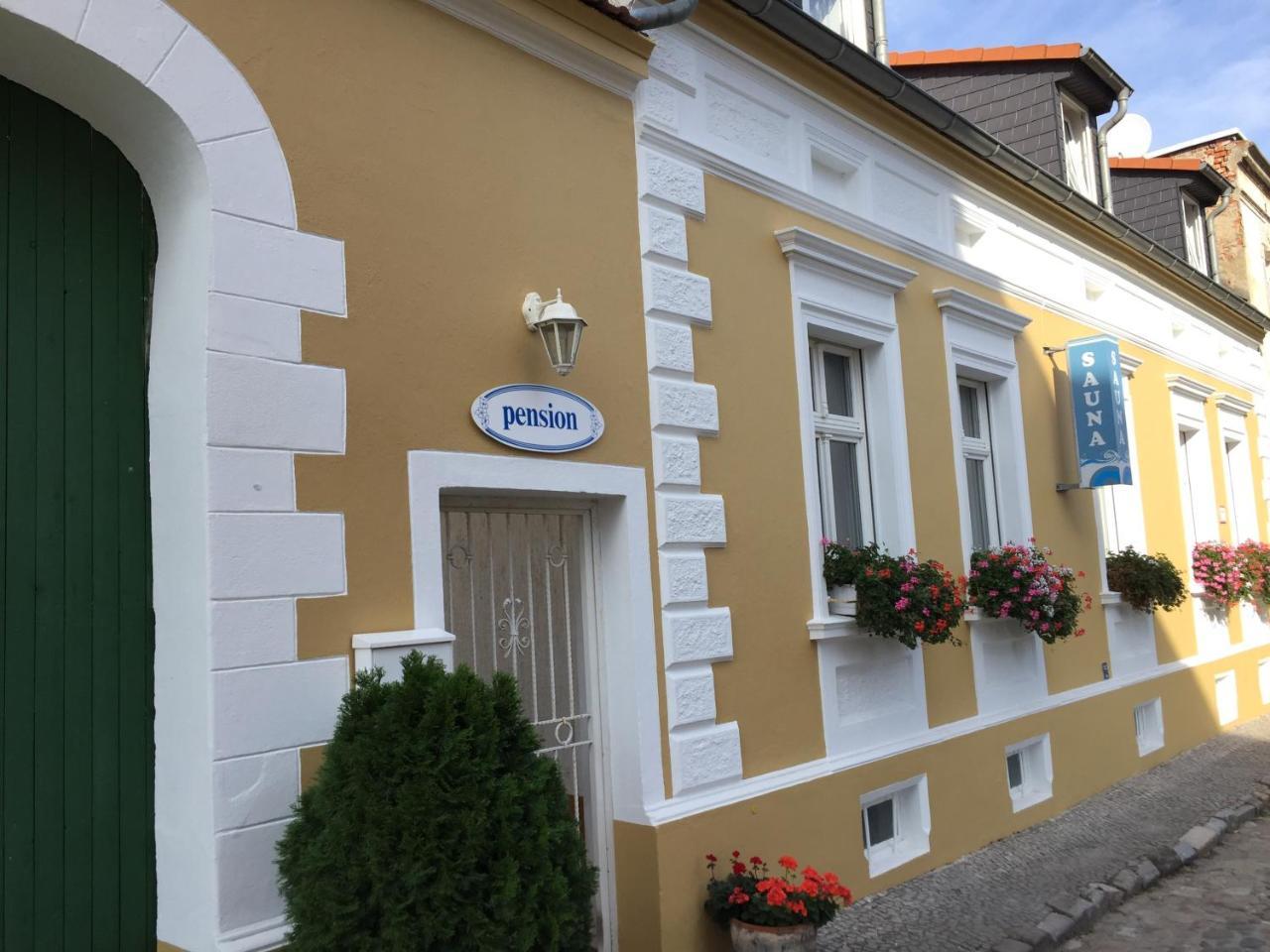 Pension & Sauna Am Lorenz Calbe Luaran gambar