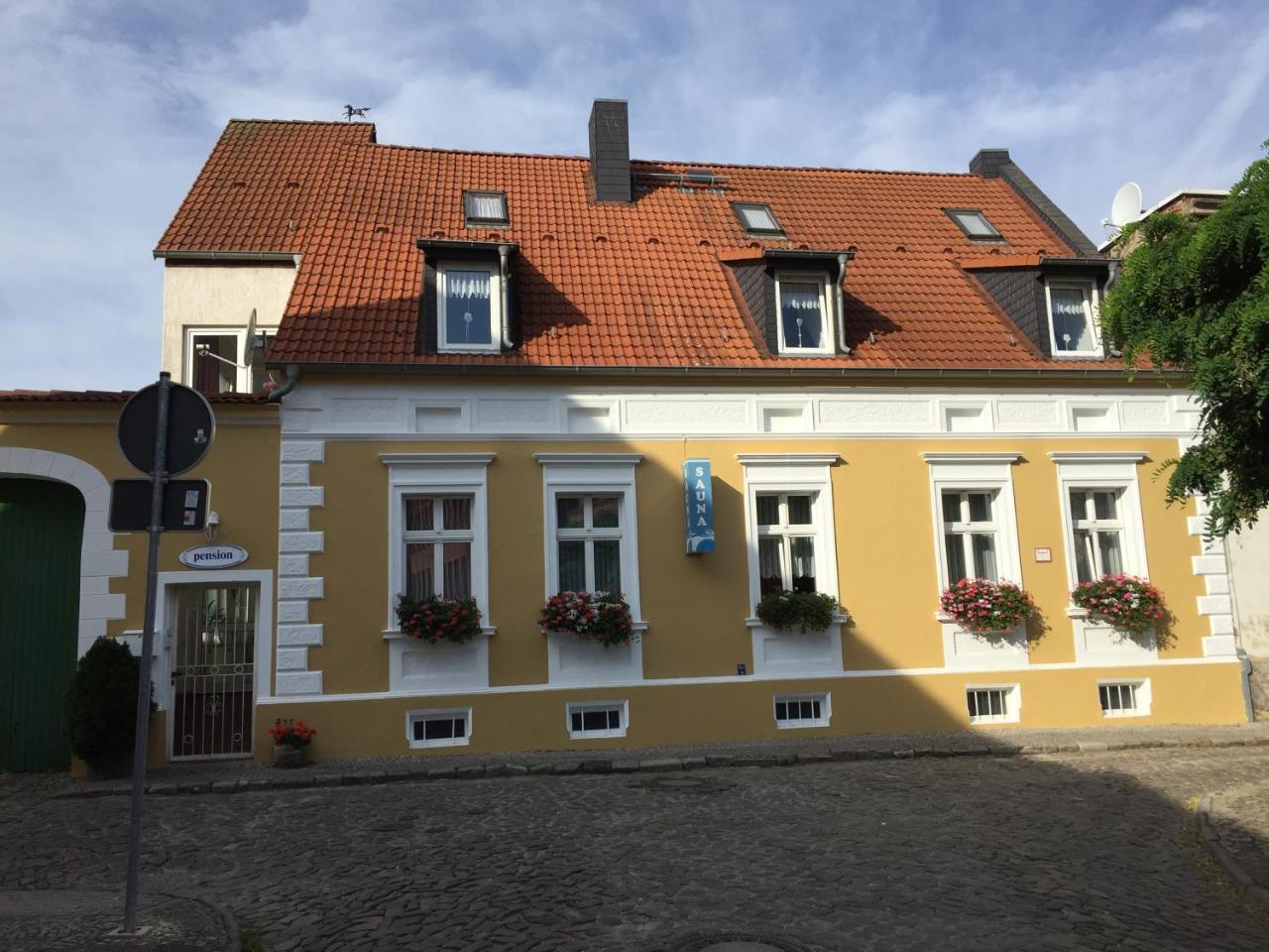 Pension & Sauna Am Lorenz Calbe Luaran gambar